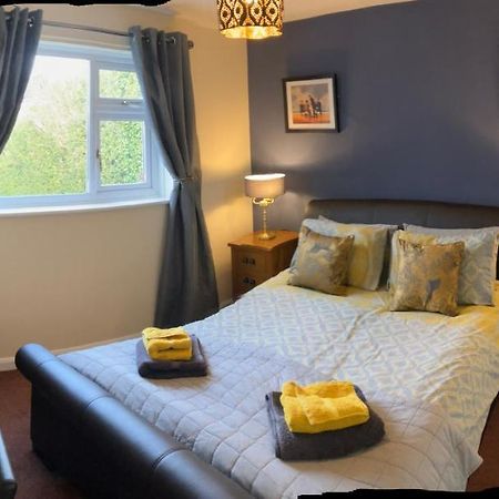 Ogilvie Lodge Llandudno Junction Dış mekan fotoğraf