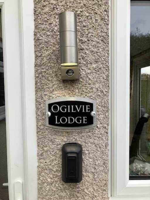 Ogilvie Lodge Llandudno Junction Dış mekan fotoğraf